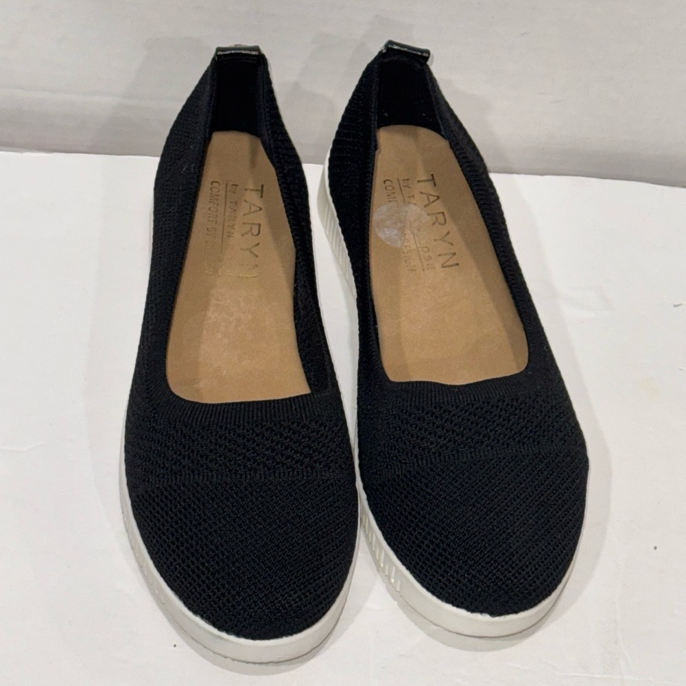 Taryn Rose Black White Slip-on Loafer Kazzy Size 8